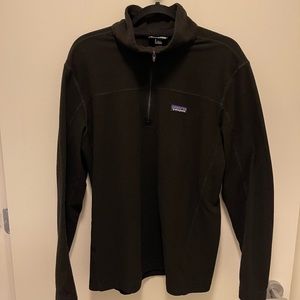 Men’s Patagonia lightweight fleece